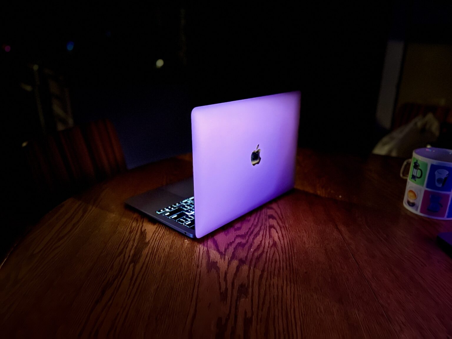 Apple MacBook Air Laptop for artists